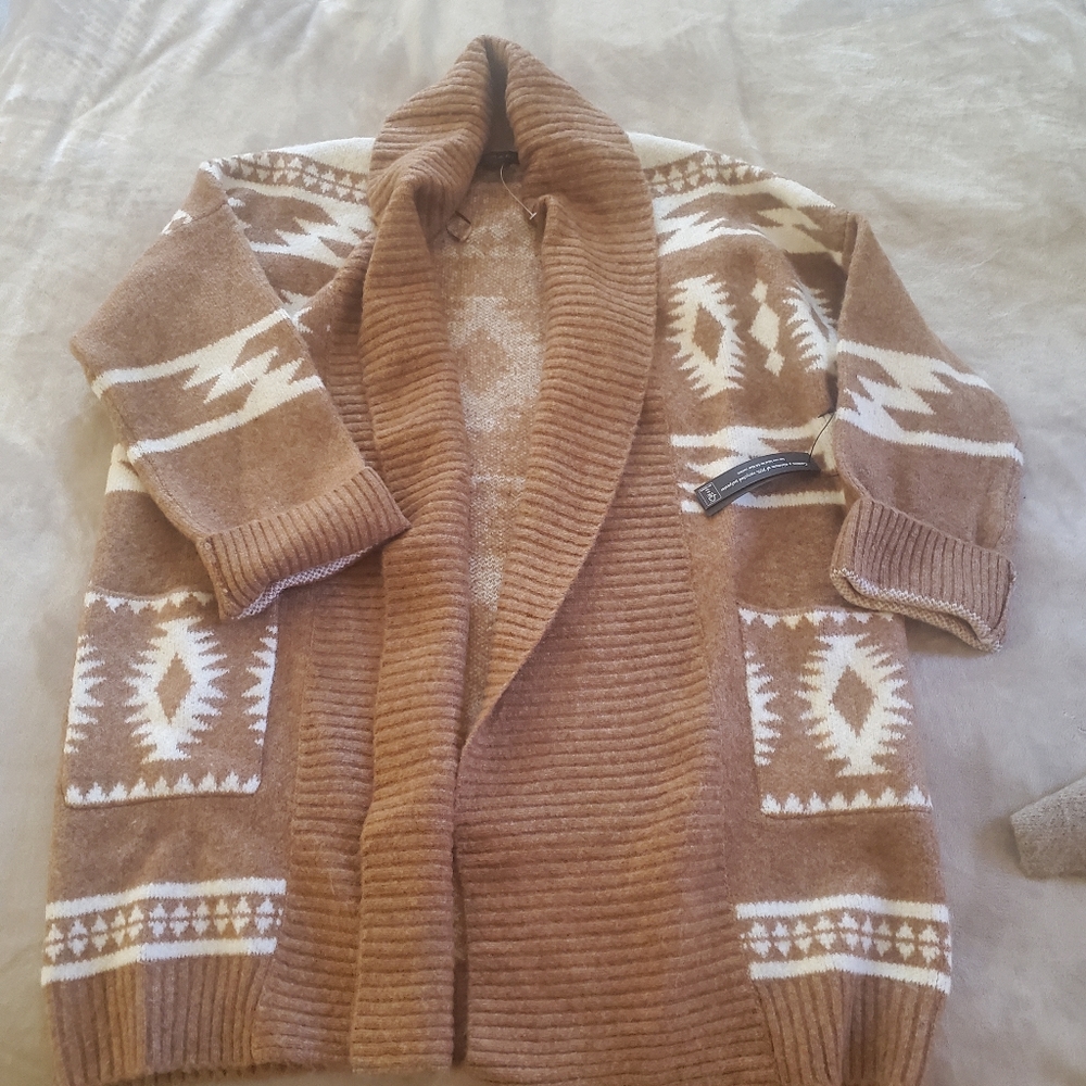 Tahari Sweater/Jacket